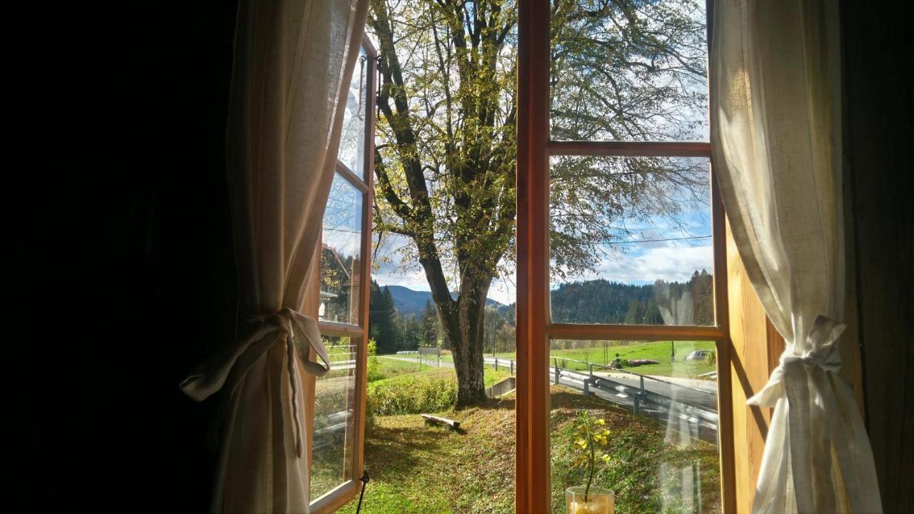 Gasthaus Kovacija Pri Kovacu Podvelka Exterior foto